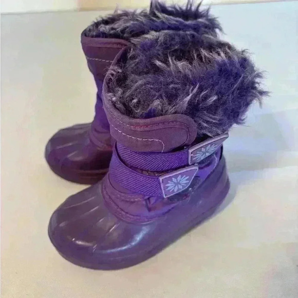 Girls size 5/6 snow boots, #H320 - Picture 2 of 4